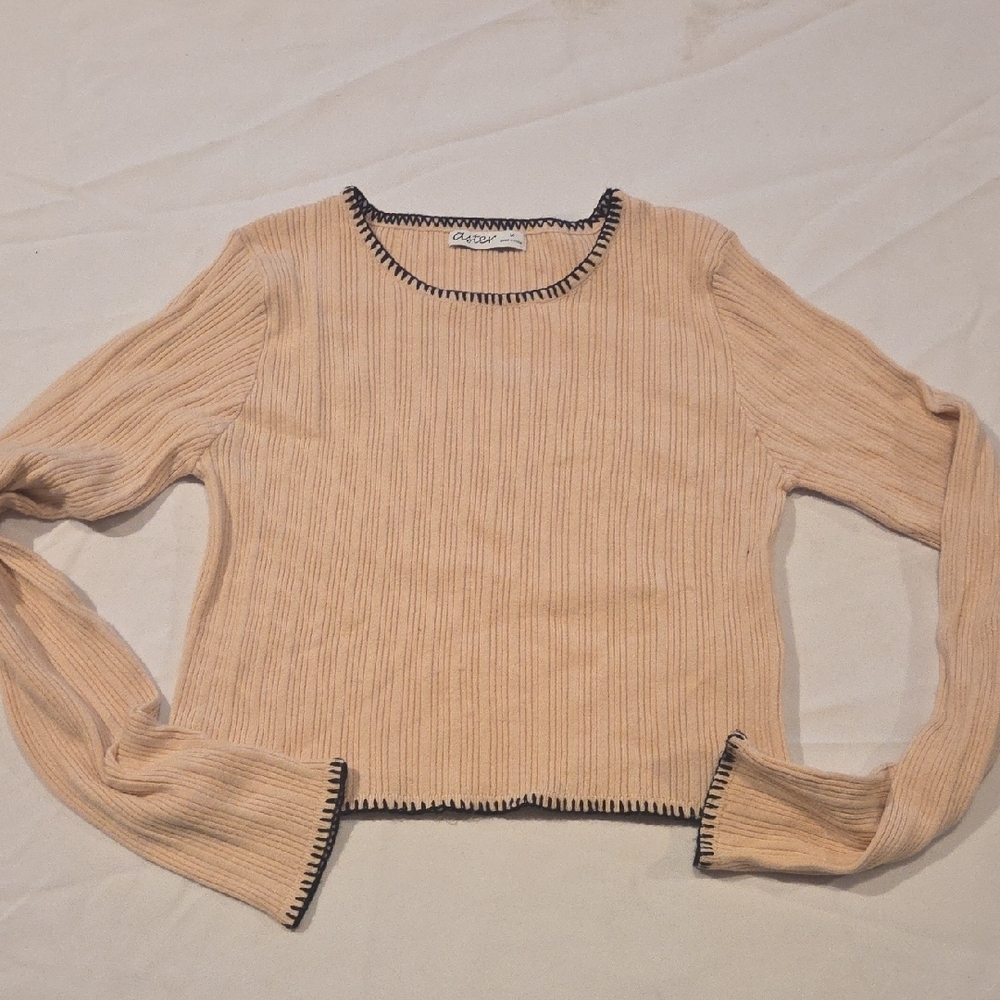Cider Ribbed Crop Top in Peach with Contrast Trim